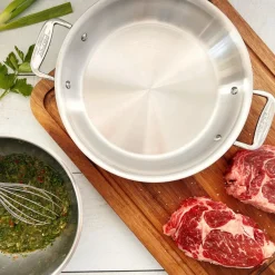 Hot 10.5-Inch Sear and Serve Skillet / D3 Stainless Steel Perfection Fry Pans & Skillets
