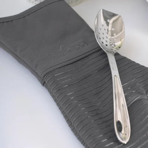 Online 2-Pack Pewter Grey Oven Mitt Set / Classic Elegance Meets Heat Protection Kitchen Linens
